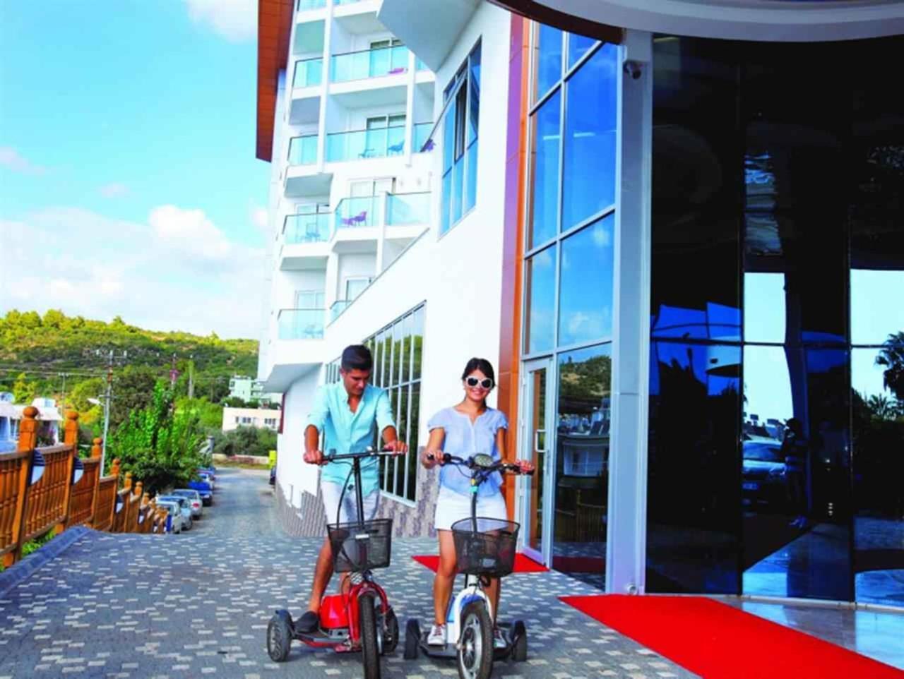 Throne Beach Resort & Spa シダ エクステリア 写真