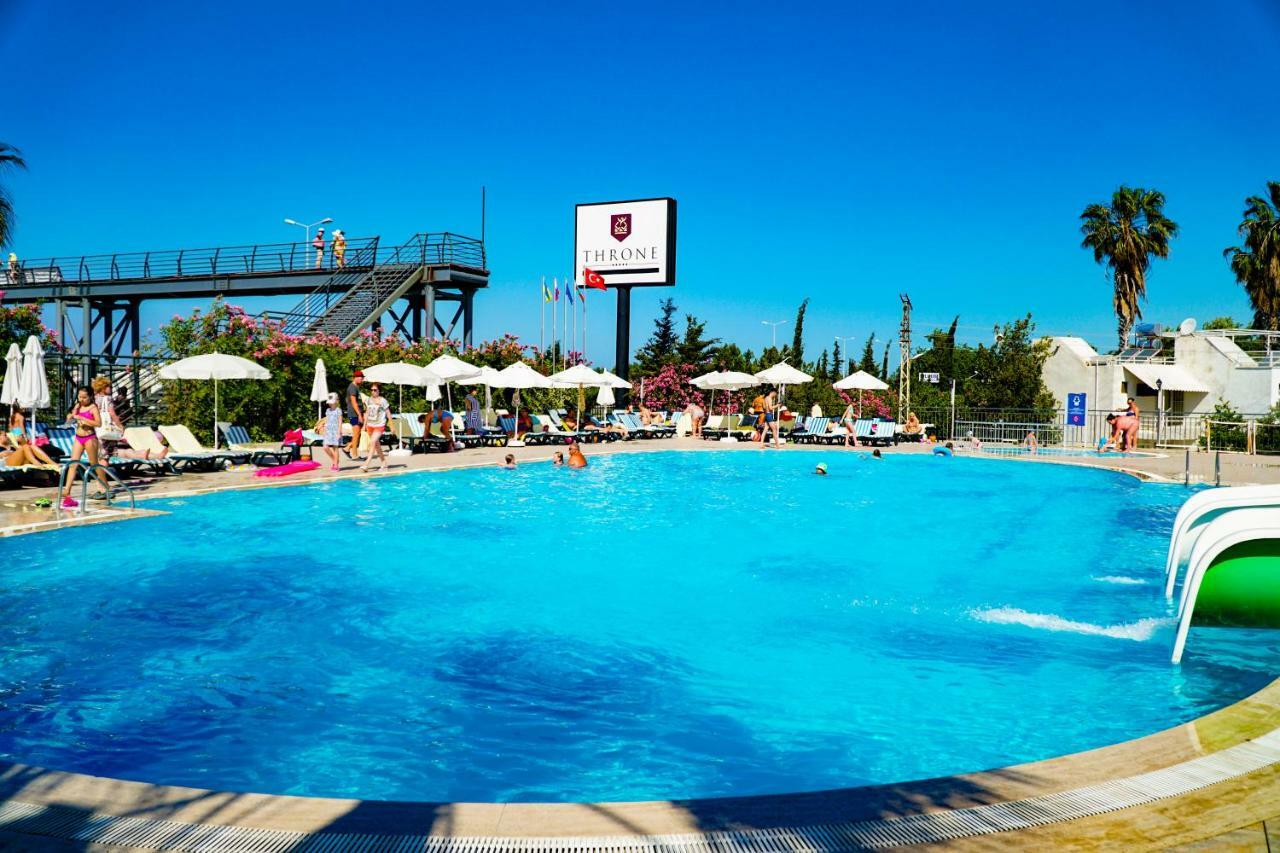 Throne Beach Resort & Spa シダ エクステリア 写真
